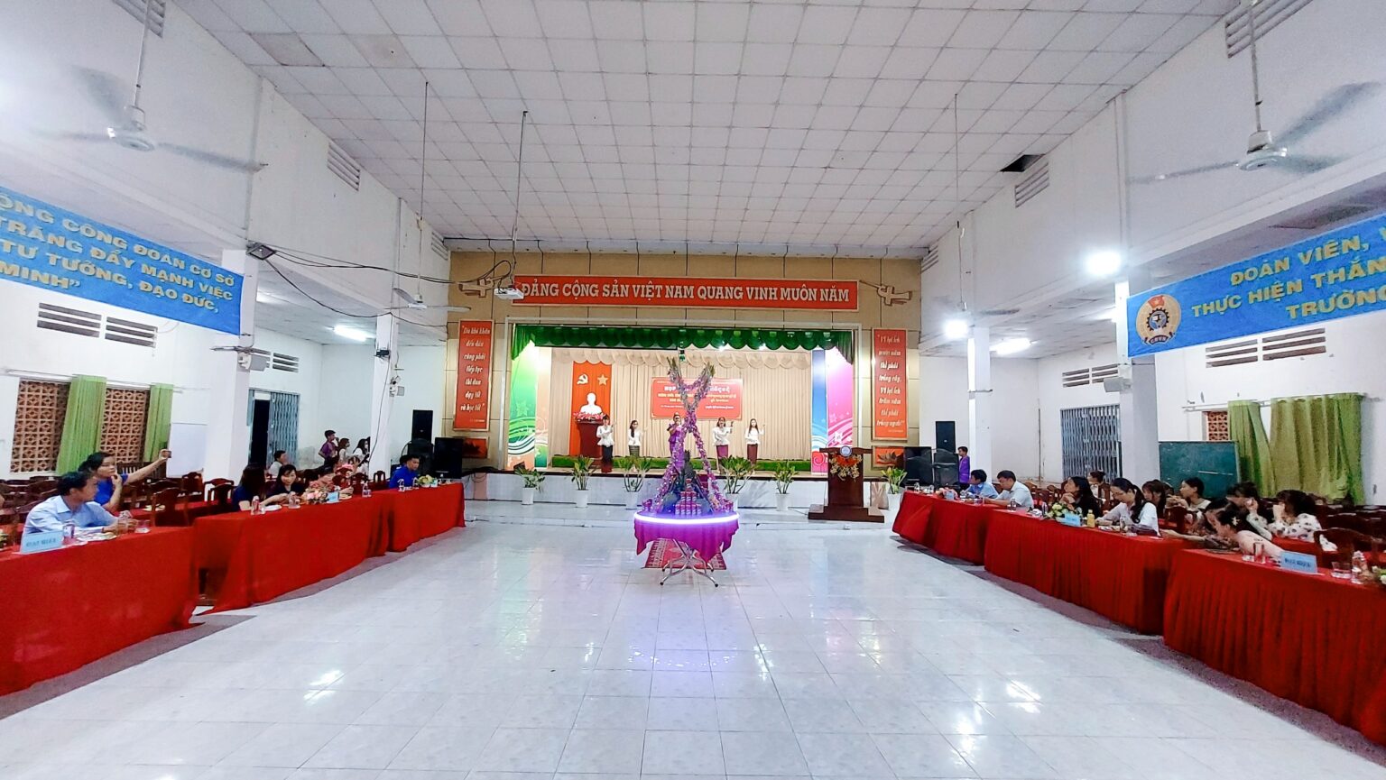 Họp mặt mừng Tết Chôl Chnăm Thmây 2023